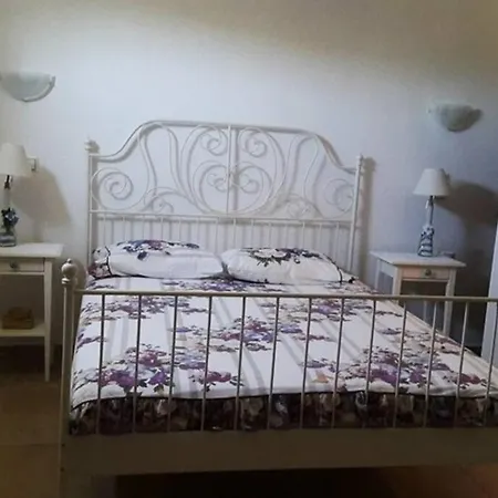 شقة Irilena's فاروس