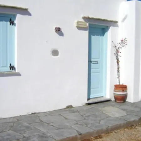 Apartment Irilena's *