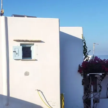 Irilena's * Faros (Sifnos)